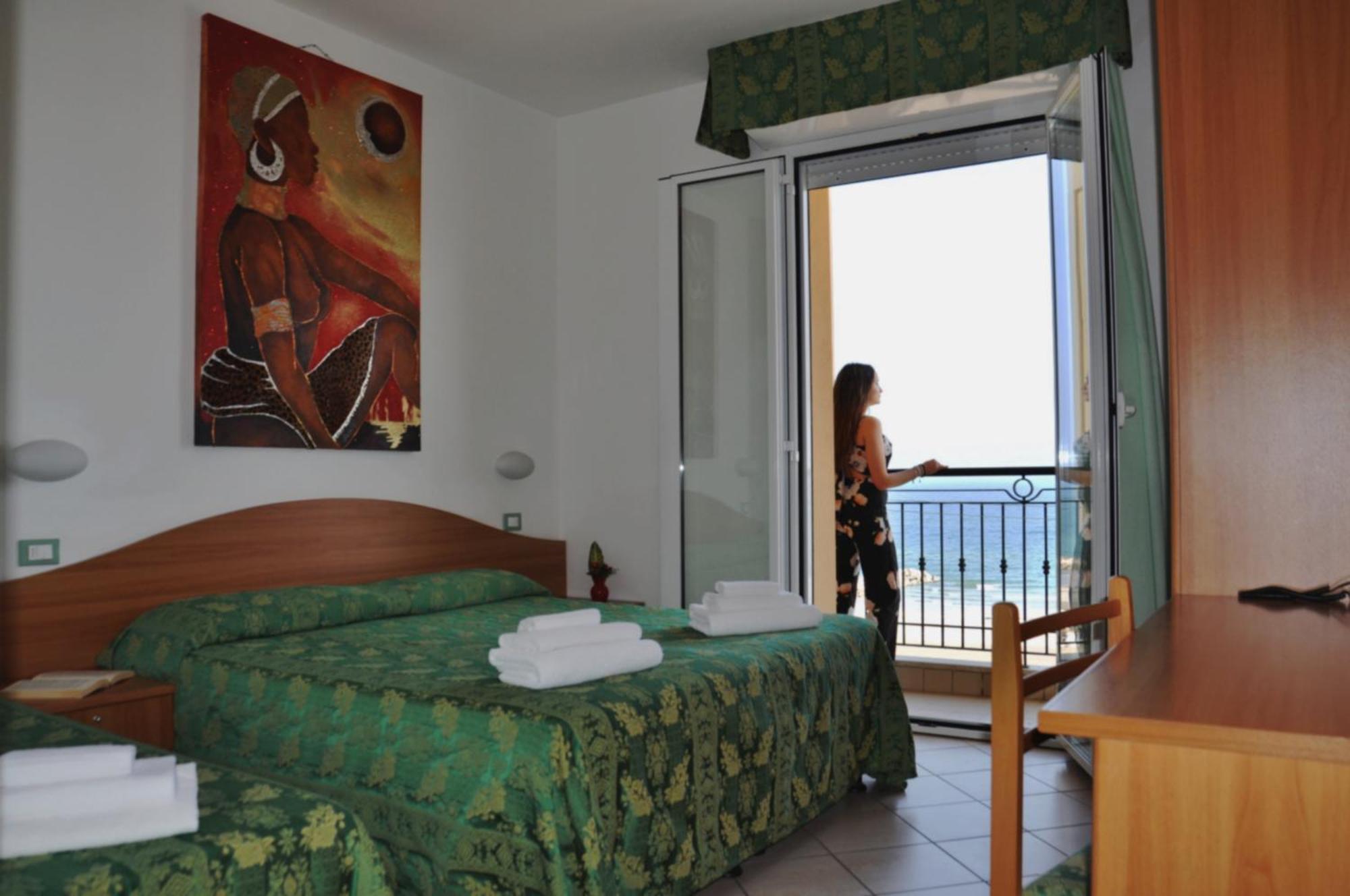 Hotel Belvedere Misano Adriatico Εξωτερικό φωτογραφία